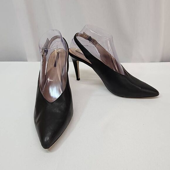 Tahari Size 9 Women's Black Leather Pointy Toe 4" Heel K - Picture 2 of 10